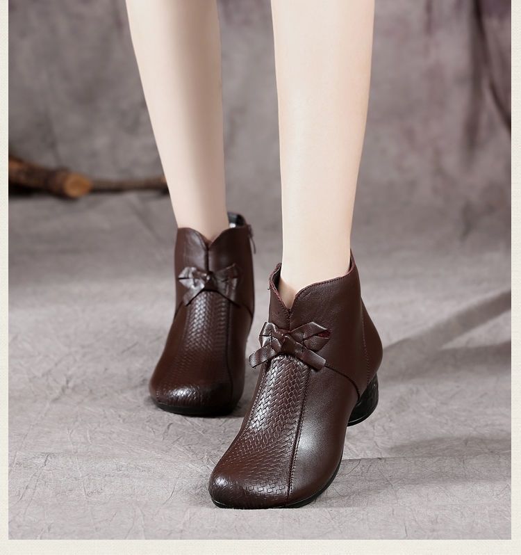 Botines Urbanos Cuero Suave Aura Selene Equilibrio, Elegancia y Comodidad Para Cada Paso