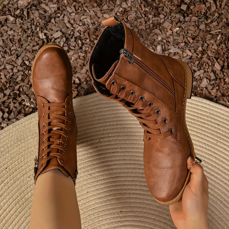 Botas Planas Cuero Suave Cumbre Jazz Horizonte, Comodidad Ortopédica y Estilo Moderno