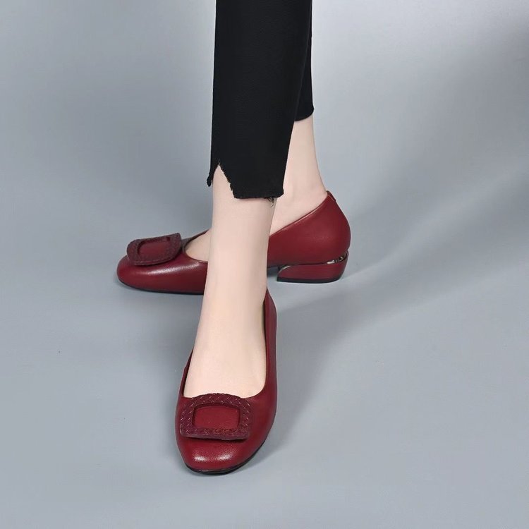Zapato Ortopédico Cuero Suave Flor Aura Armonía, Comodidad y Corrección Postural Sin Dolor