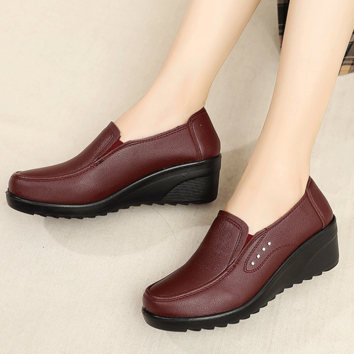 Zapato Ortopédico Cuero Suave Aura Camino Armonía, Máximo Confort y Soporte Diario