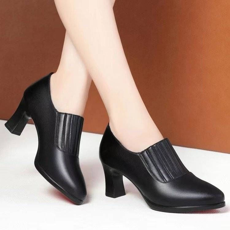 Tacones Altos Cuero Suave Aura Majestad Vértice, Estilo y Confort sin Dolor