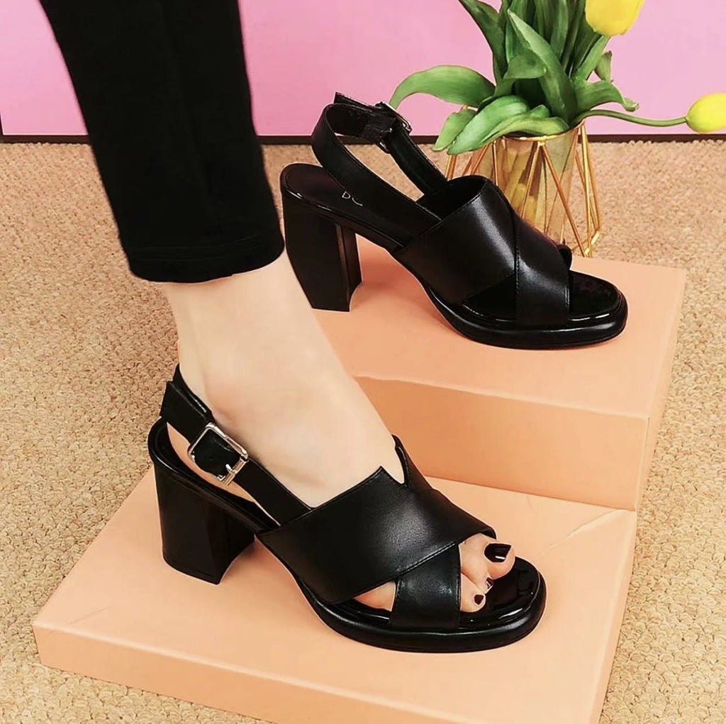 Sandalias de Tacón Cuero Suave Aura Selene Horizonte, Estilo y Comodidad para Cada Paso