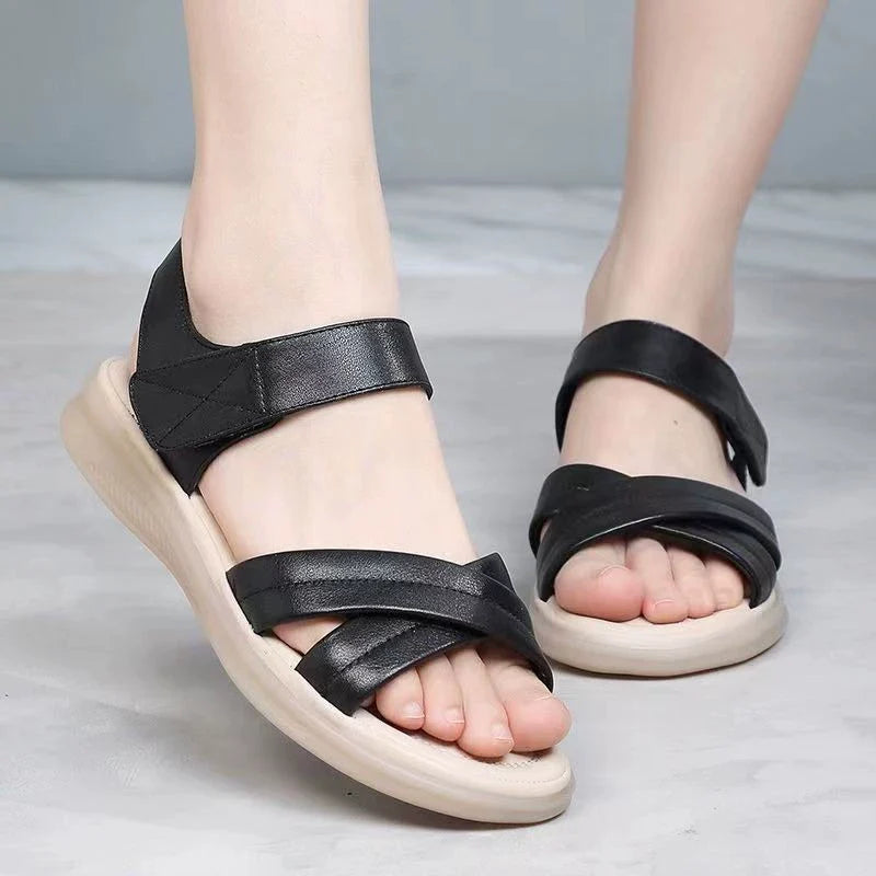 Nuevos zapatos casuales cómodos de verano