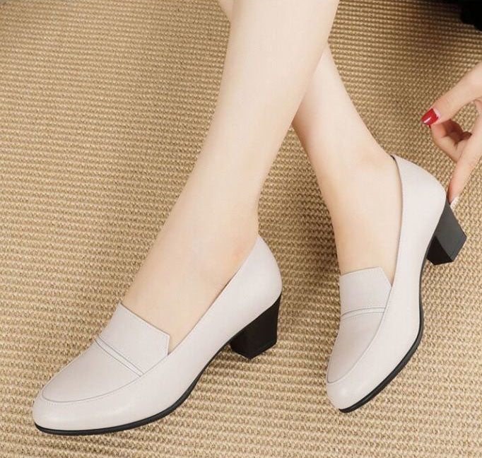 Tacones Medios Cuero Suave Esencia Horizonte Vital, Postura Mejorada y Comodidad Prolongada