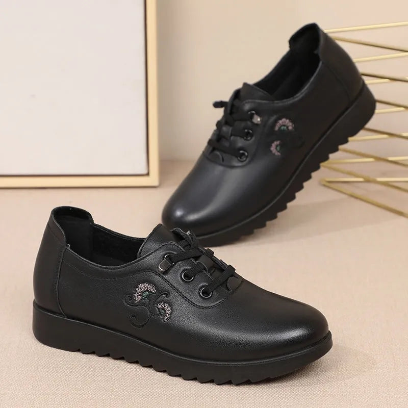 Zapato Ortopédico Cuero Suave Aura Camino Serenidad, Confort Sin Presión Todo el Día