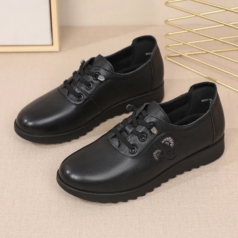 Zapato Ortopédico Cuero Suave Aura Camino Serenidad, Confort Sin Presión Todo el Día