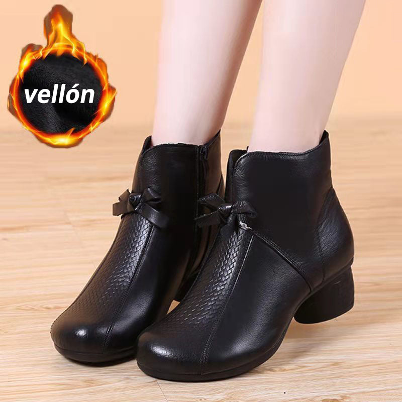 Botines Urbanos Cuero Suave Aura Selene Equilibrio, Elegancia y Comodidad Para Cada Paso